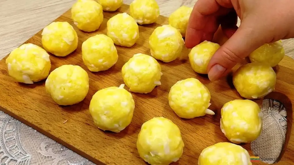 Albóndigas de patata y queso: un truco de cocina que te ahorrará tiempo