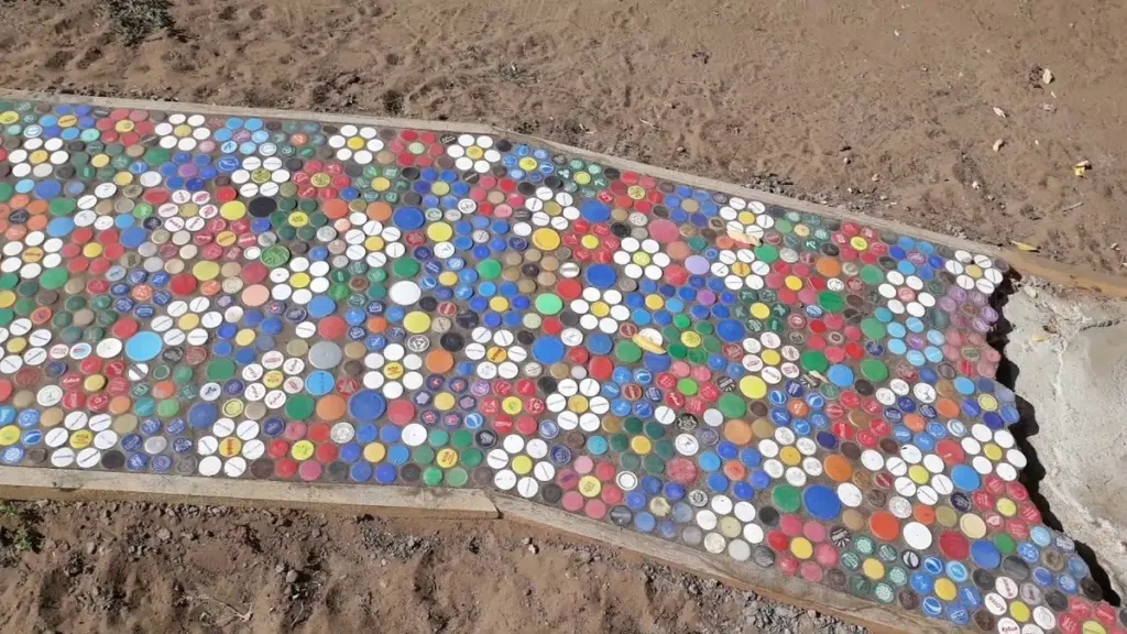 Cansado del hormigón en tu jardín? Descubre la alternativa que revoluciona los caminos: 100 veces mejor, económica y chic