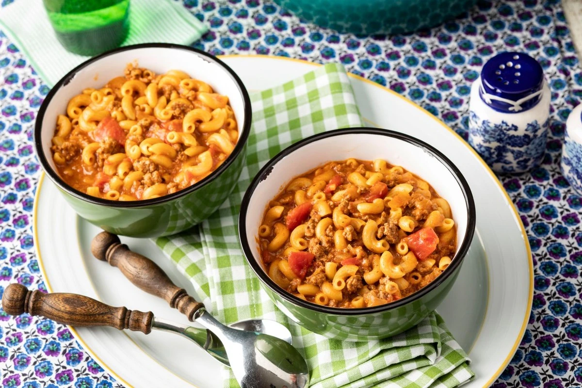 El secreto de los chefs: esta verdura poco conocida transforma tu goulash - image 1