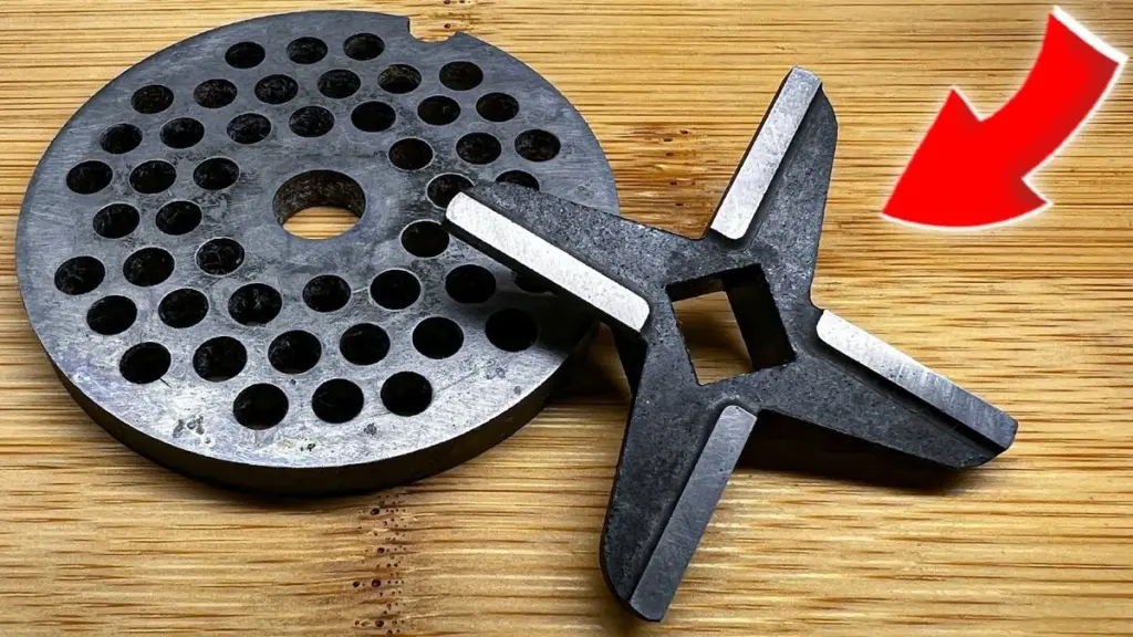 El truco infalible para afilar cuchillas de picadora de carne con lija en minutos
