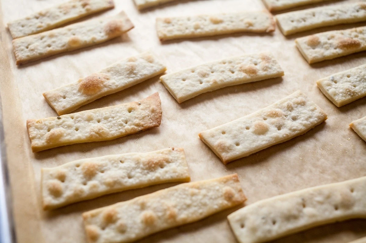 Galletas caseras y crujientes: listas en minutos y mejores que cualquier cracker - image 1