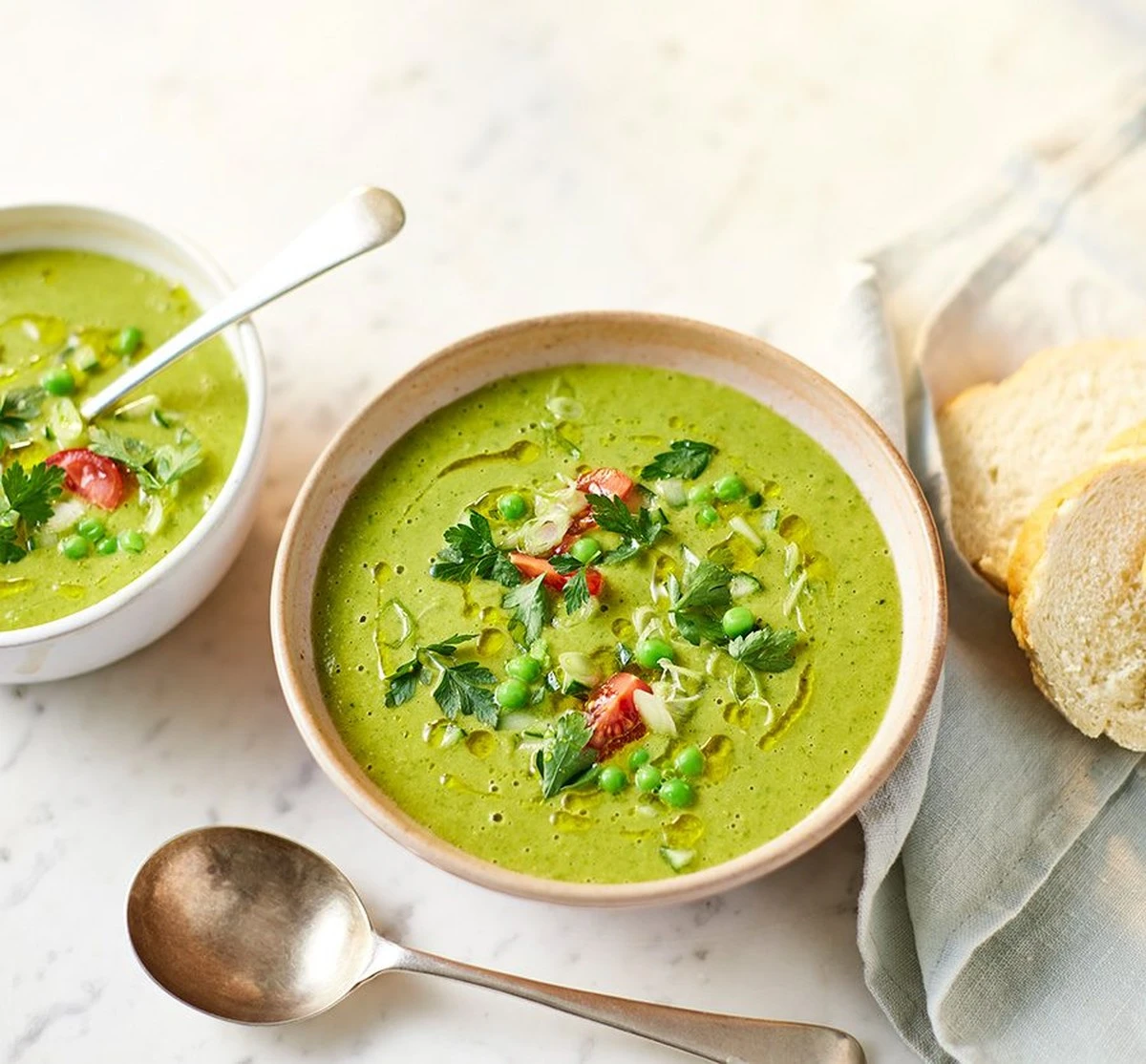 Olvídate de la okroshka: mi sopa sedosa de verano que nadie adivina cómo hago - image 1
