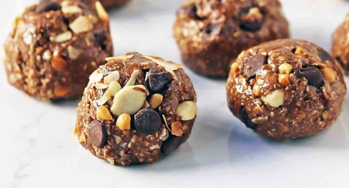 Adiós a los dulces comerciales: Prepara estas bolitas energéticas con solo 8 ingredientes - image 1