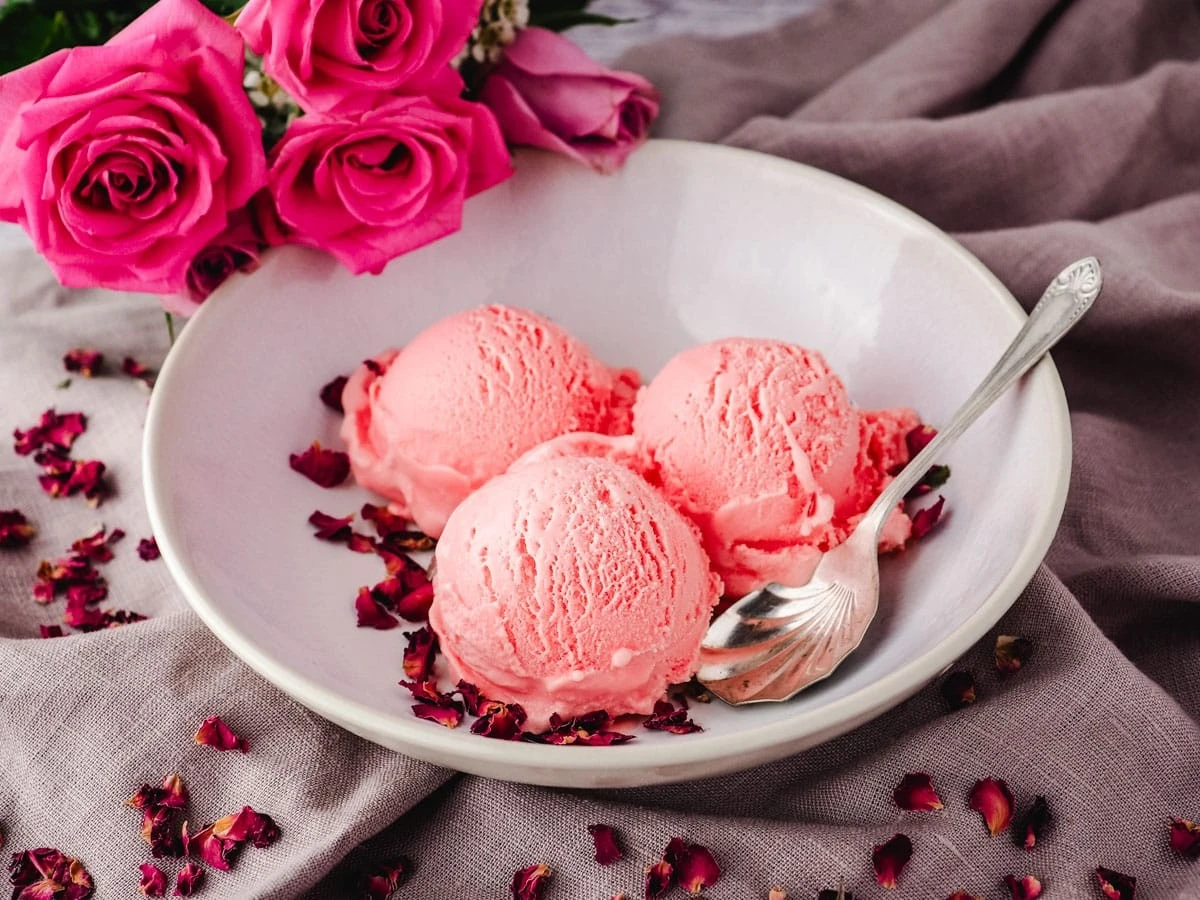 Aprovecha tus rosas: 4 ideas culinarias sorprendentes que te encantarán - image 1