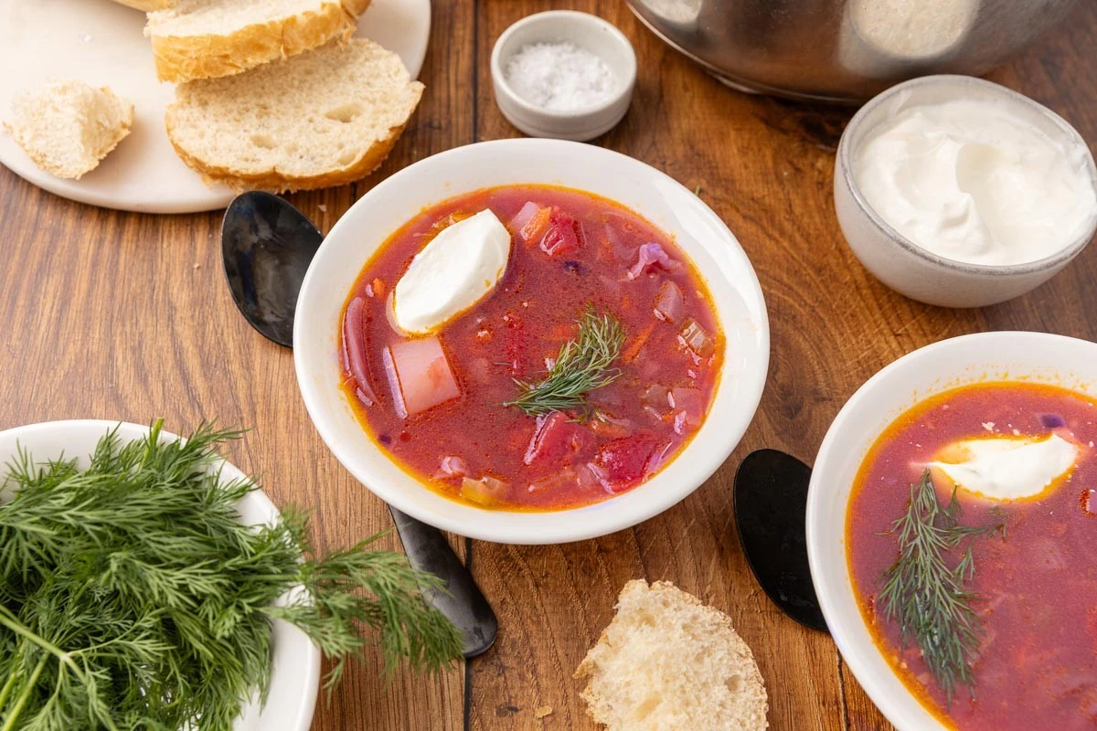 Borsch ácido: el truco secreto del chef para salvar tu sopa - image 1