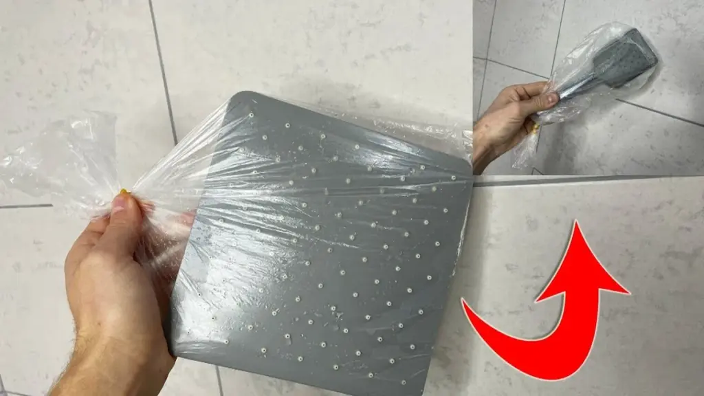 El chorro débil de la ducha se revivirá con este truco de vinagre