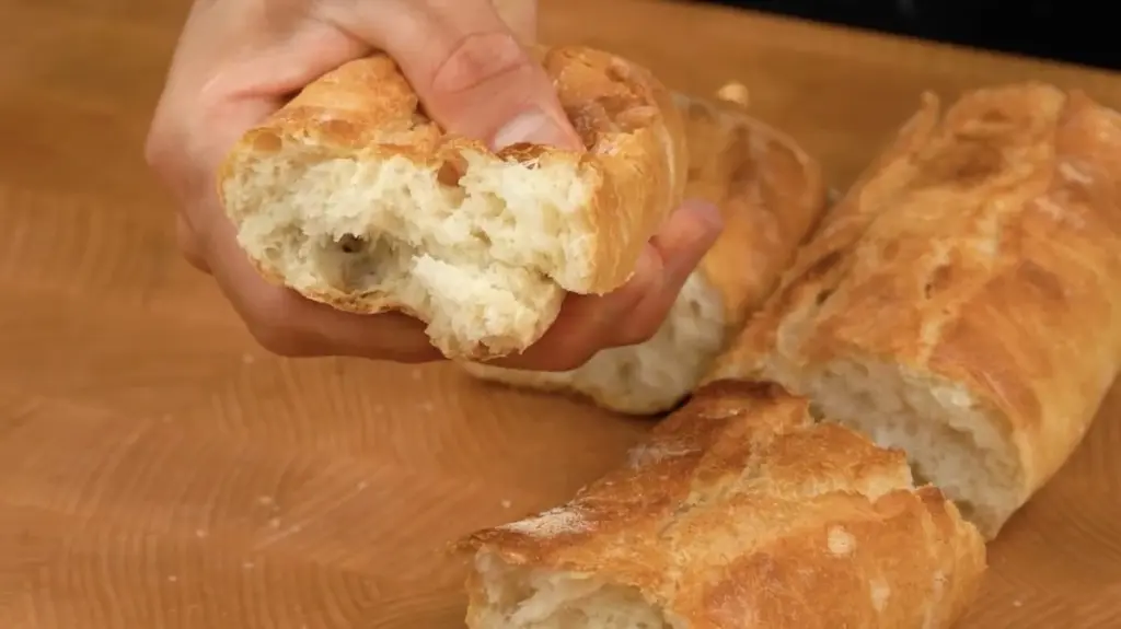 El método de 10 segundos para revivir el pan duro