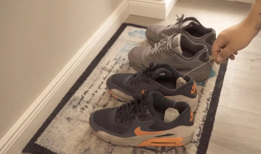 El secreto del té en tus botas: elimina el mal olor y la humedad