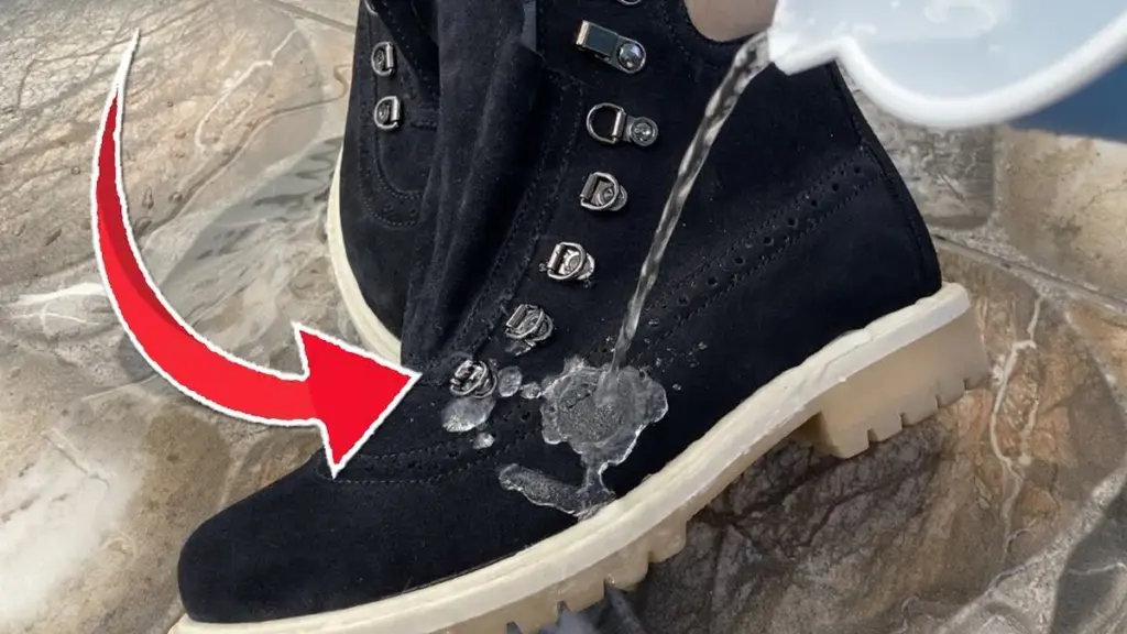 El secreto para zapatos que no se mojan: aplica esta mezcla y olvídate de los charcos