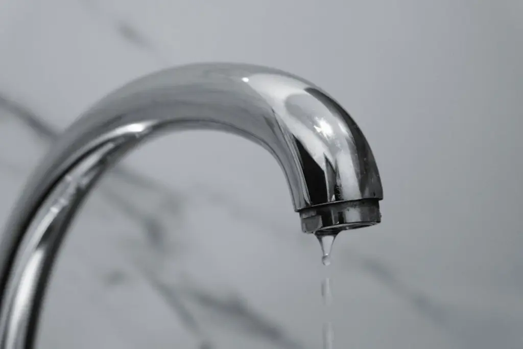 El 'truco de la cuchara' que arruina tus reposterías: la forma correcta de usar bicarbonato para resultados espectaculares