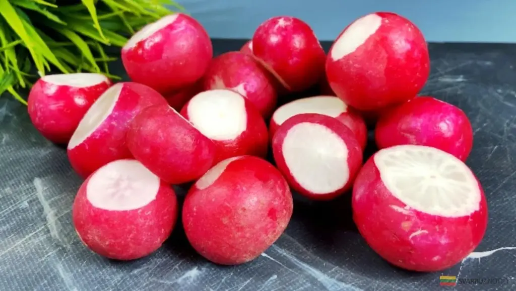 En temporada de rábanos, estas son las únicas ensaladas que preparo: sencillas y deliciosas