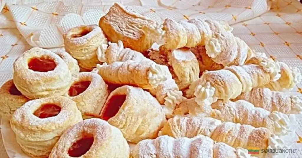 Galletas caseras de la abuela con mermelada y rollitos de vainilla que te transportarán a tu infancia