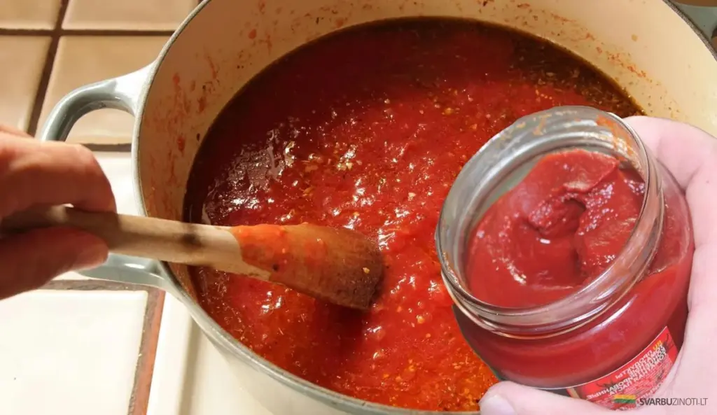Kechup casero para el invierno: la receta de abuela que te sacará de apuros