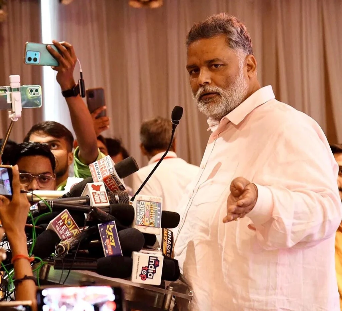 La conexión de un político con un criminal: ¿qué opina el líder del Seimas? - image 1