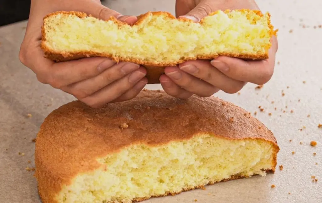 La masa de bizcocho que ya no se hunde: descubrí un ingrediente que hace tu horneado esponjoso y suave