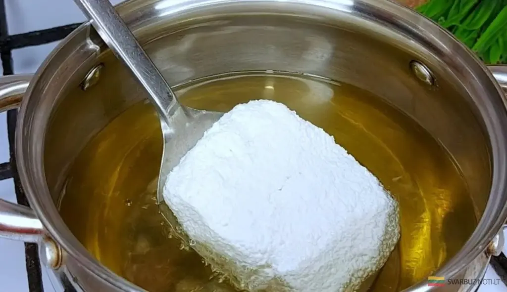 La "varėniniai" pyragėliai, tirpstantys burnoje: 5 paslaptys, kodėl jie geresni nei sūrio pyragėliai