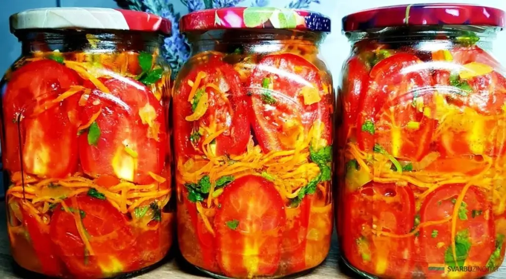 Pomodoros encurtidos estilo "barril": la receta que todos piden y querrás comer entera