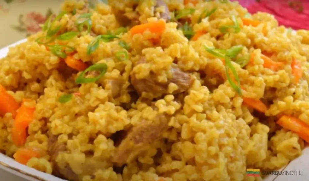 Por qué el bulgur con carne es el plato secreto que supera al pilaf