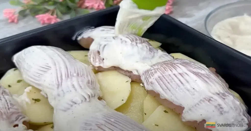 Por qué los chefs profesionales añaden un toque de mostaza a las pechugas de pollo