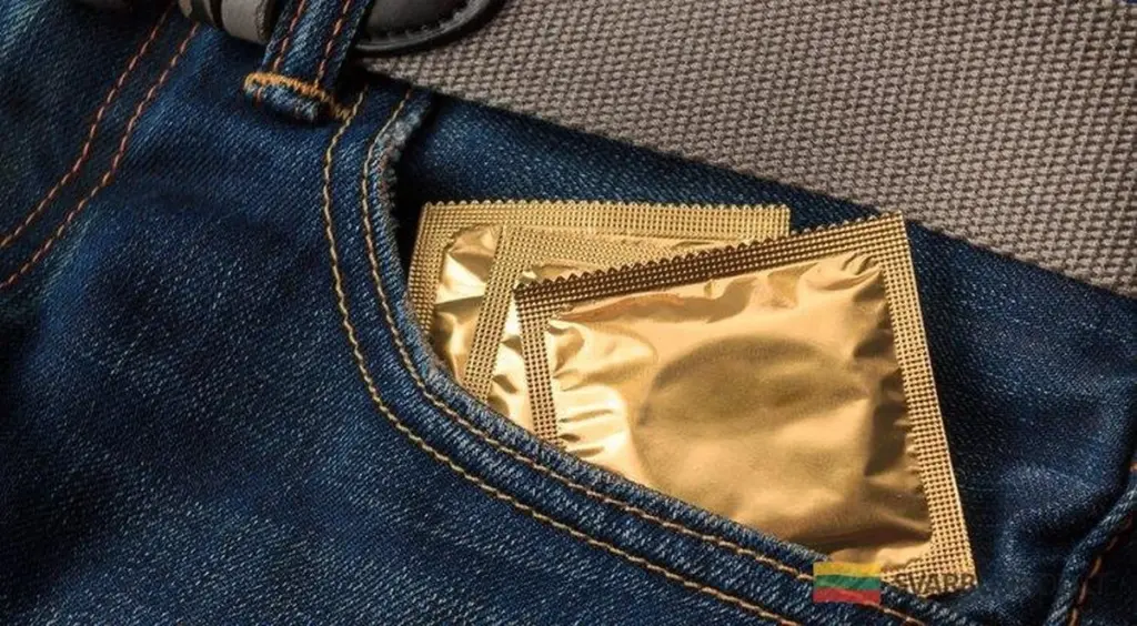 Por qué los médicos están preocupados por el aumento de la sífilis en Europa y cómo protegerte