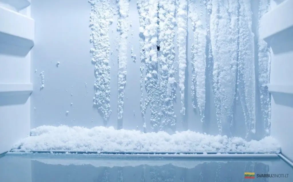 Reduce el hielo en tu congelador: el truco que todas las amas de casa agradecen