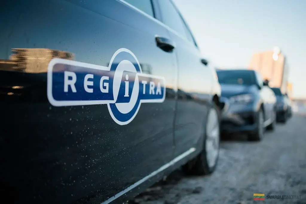 Reglamento de "Regitra" sin ruso: ¿Es inconstitucional?