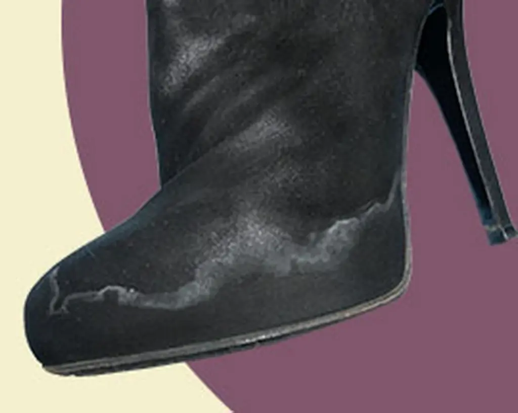Truco de zapatero: cómo eliminar la sal de tus zapatos con un remedio casero