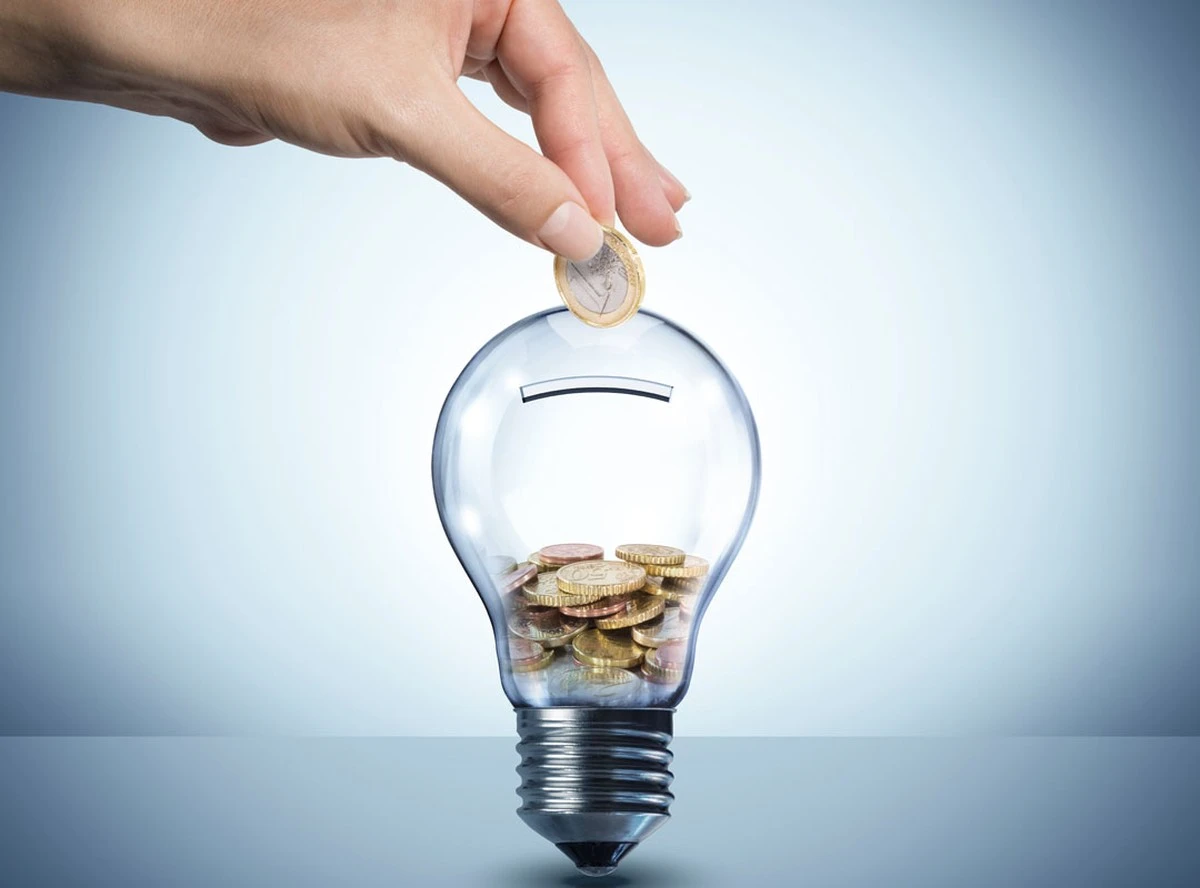 Un pequeño cambio en tu hogar: reduce tus facturas de luz desde el primer mes - image 1