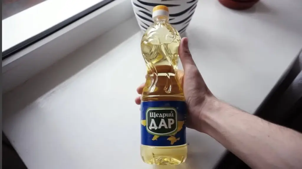 Aceite de girasol: 3 pistas en la etiqueta que delatan a los impostores