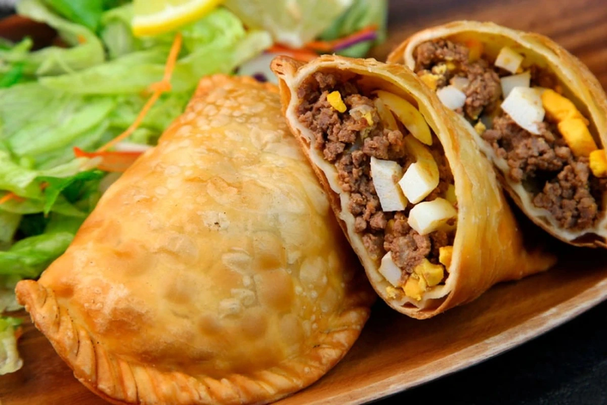 Adiós a la levadura: empanadas de carne esponjosas en 10 minutos con kéfir - image 1