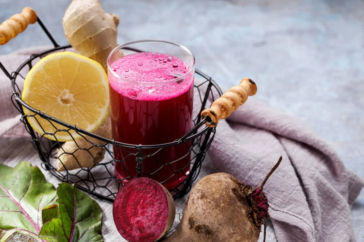 Adiós estreñimiento: el jugo de desintoxicación con 3 ingredientes que tu colon amará - image 1