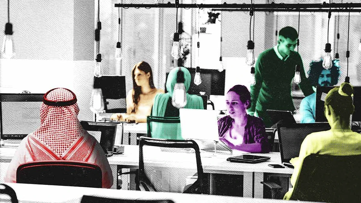 Dubái en crisis: Cómo los ultrarricos huyen y los locales reaccionan con calma - image 1