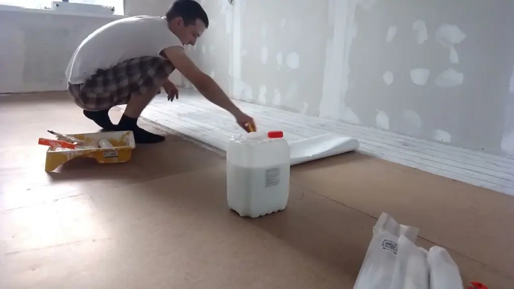 El corcho revoluciona los hogares: la alternativa inteligente al suelo radiante que amarás.