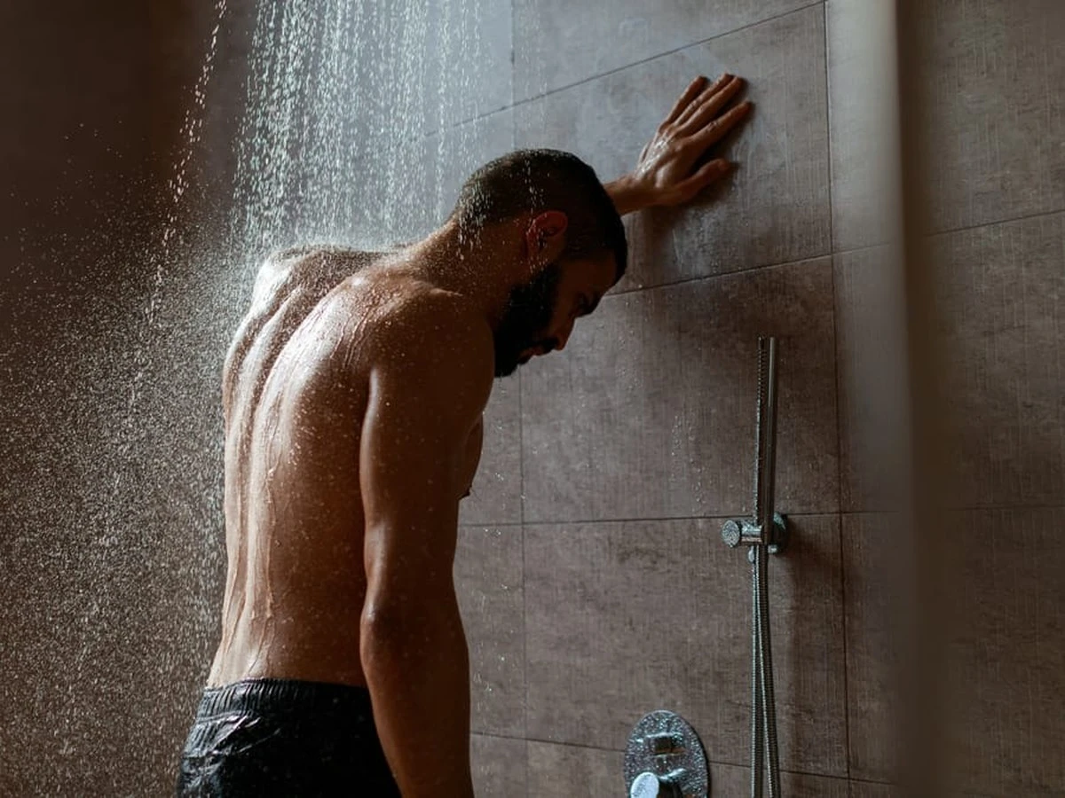 El secreto del agua fría: ¿es realmente bueno para tu salud? - image 1