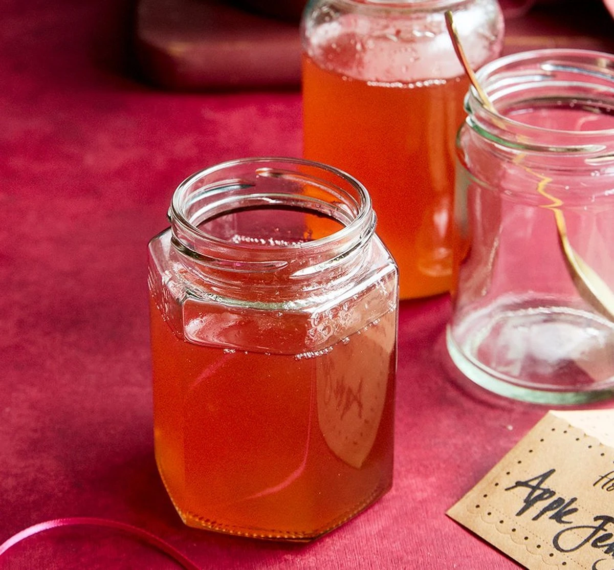 Gelatina de manzana: el postre gourmet que preparas en 5 minutos - image 1