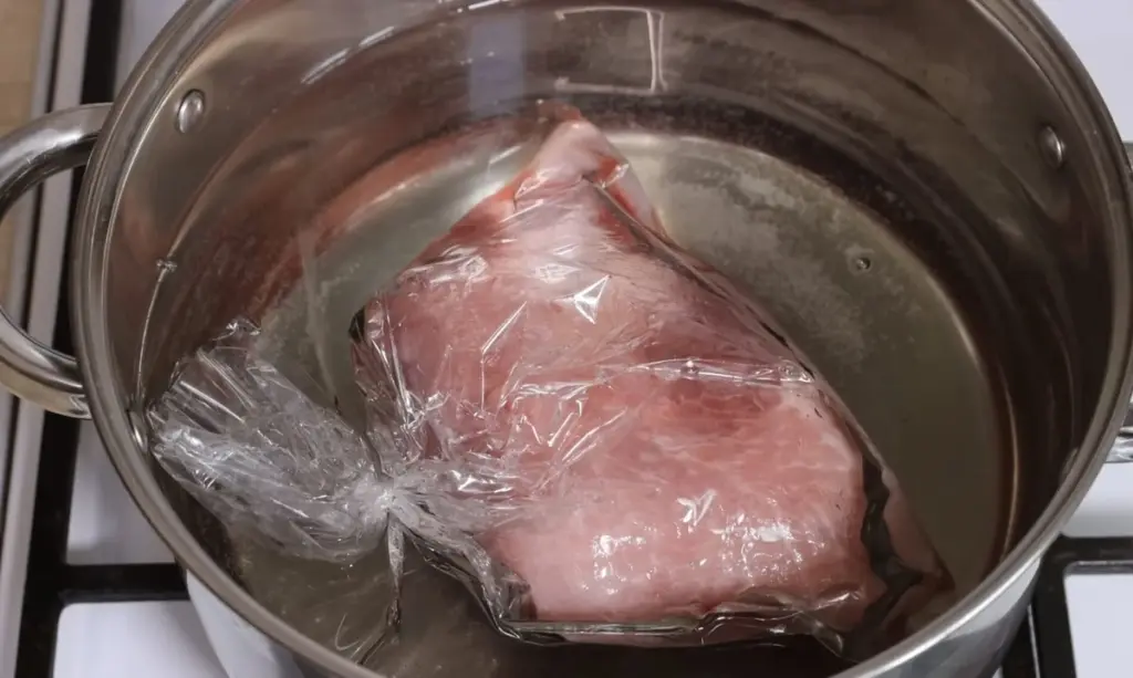 La Sorprendente Clave para Descongelar Carne en Minutos (Sin Agua Caliente)