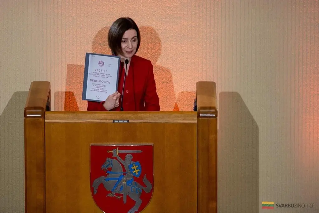 Moldavia Admira el Camino Litvano: Cómo Lietuvos Voz Impulsa la Democracia Europea