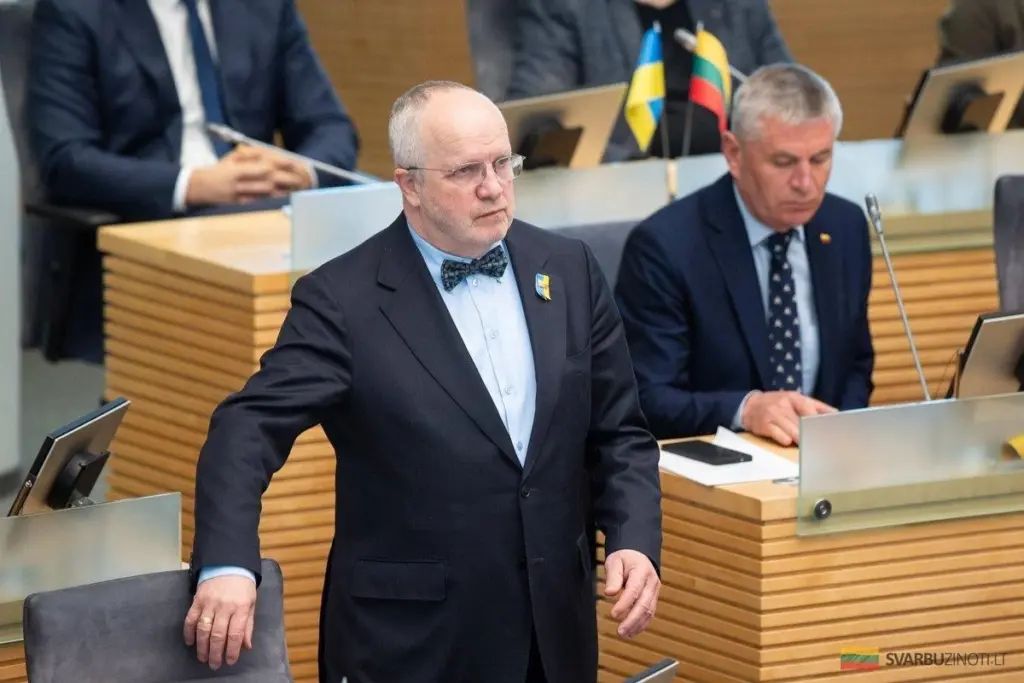 No confíes ciegamente en el presidente del Seimas: las razones ocultas detrás de las crisis políticas