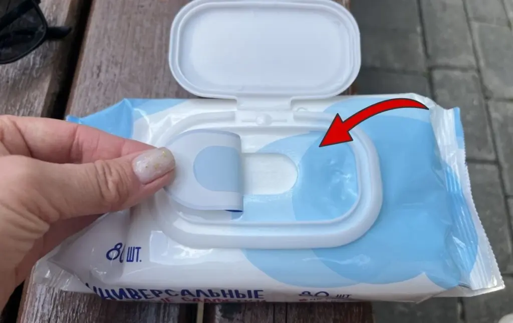 Resucita tus toallitas húmedas secas: el truco de la loción micelar que te ahorrará dinero