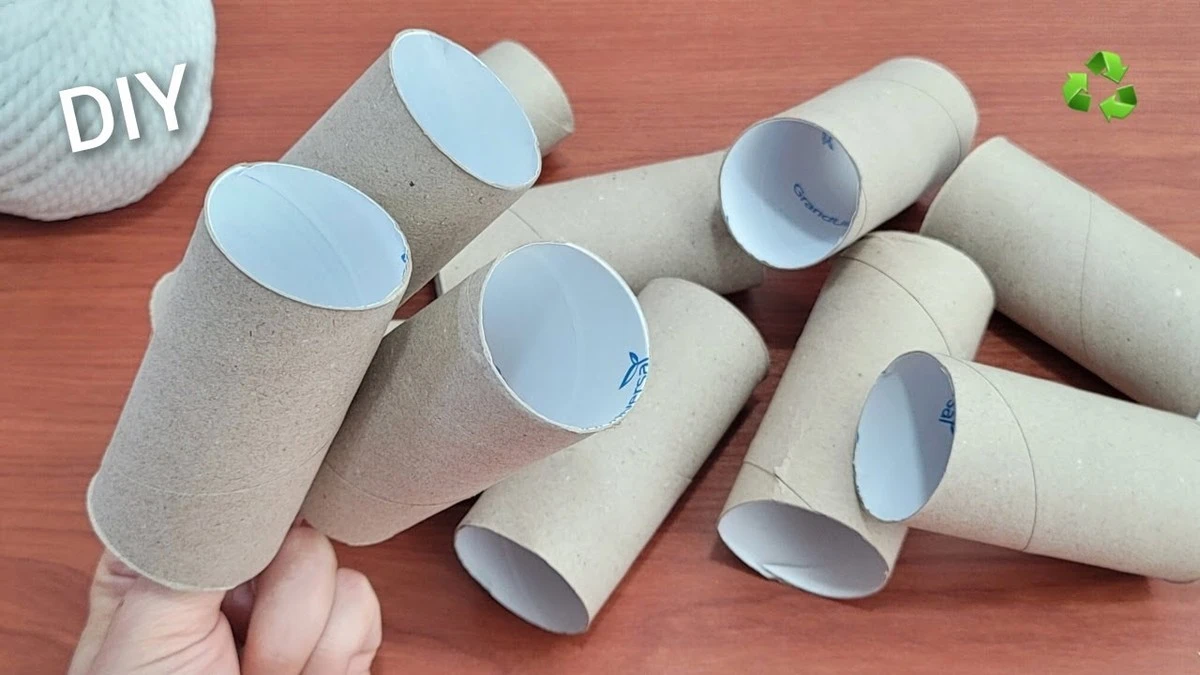 Un rollo de papel y aceite esencial: el secreto para que tu baño huela bien semanas - image 1