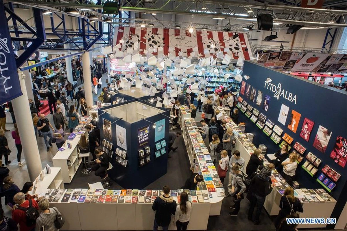 Vilna despide su feria del libro: 4 días de novedades, política y sorpresas - image 1